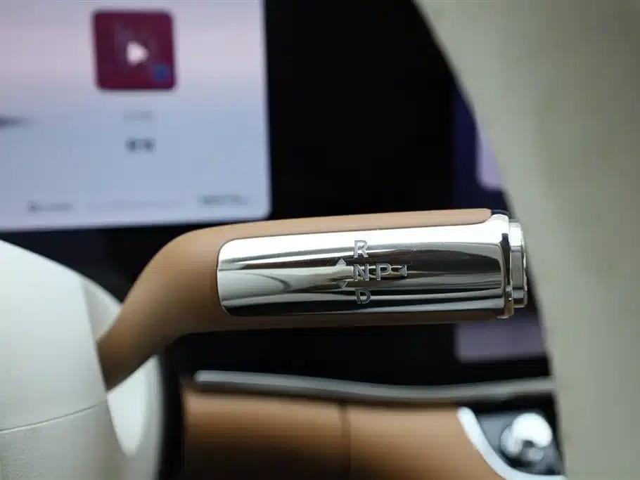 2025 S800 Premium Range Extended Star Executive Edition (4-seater, 192-line LiDAR) — миниатюра 31
