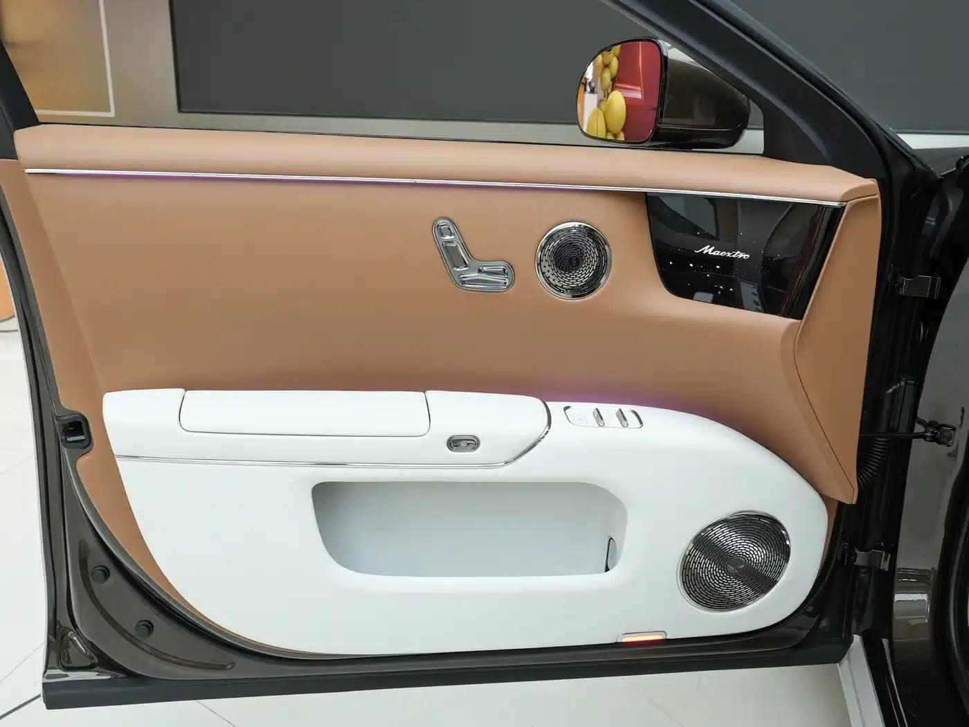 2025 S800 Premium Range Extended Star Executive Edition 4-seater (192-line LiDAR) — миниатюра 17