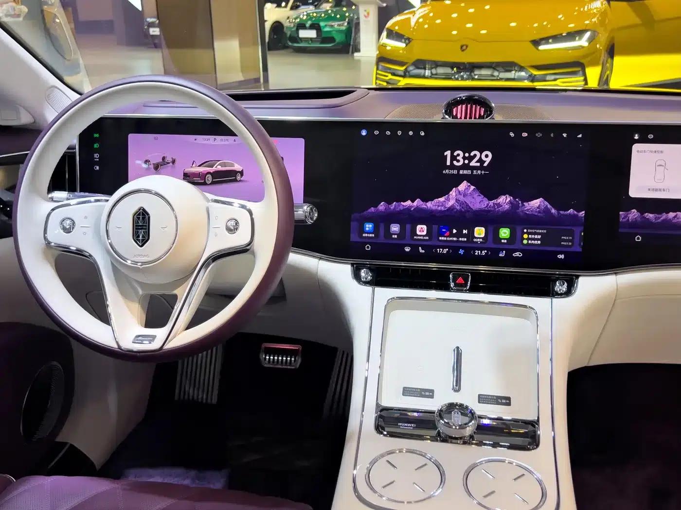 2025 S800 Premium Range Extended Star Executive Edition 4-seater (192-line LiDAR) — миниатюра 37