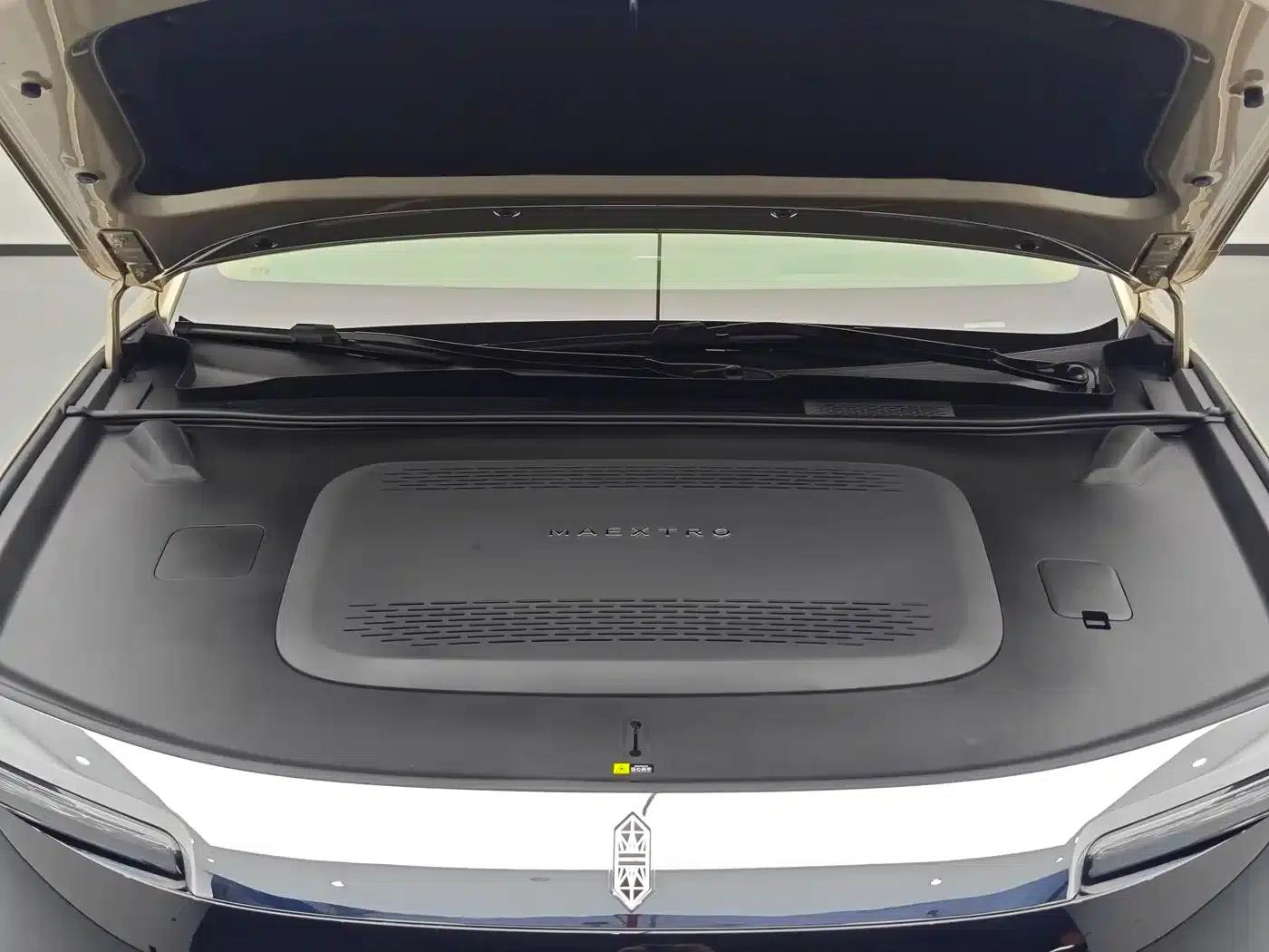 2025 S800 Premium Range Extended Executive 4-Seat (896-line LiDAR) — миниатюра 13
