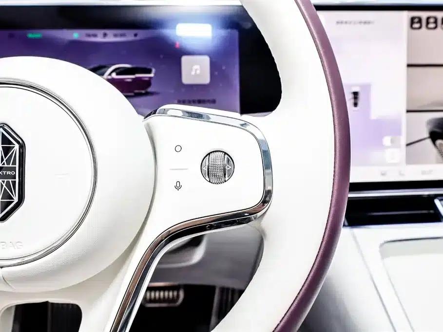 2025 S800 Premium Range Extended Star Executive Edition 4-seater (192-line LiDAR) — миниатюра 17