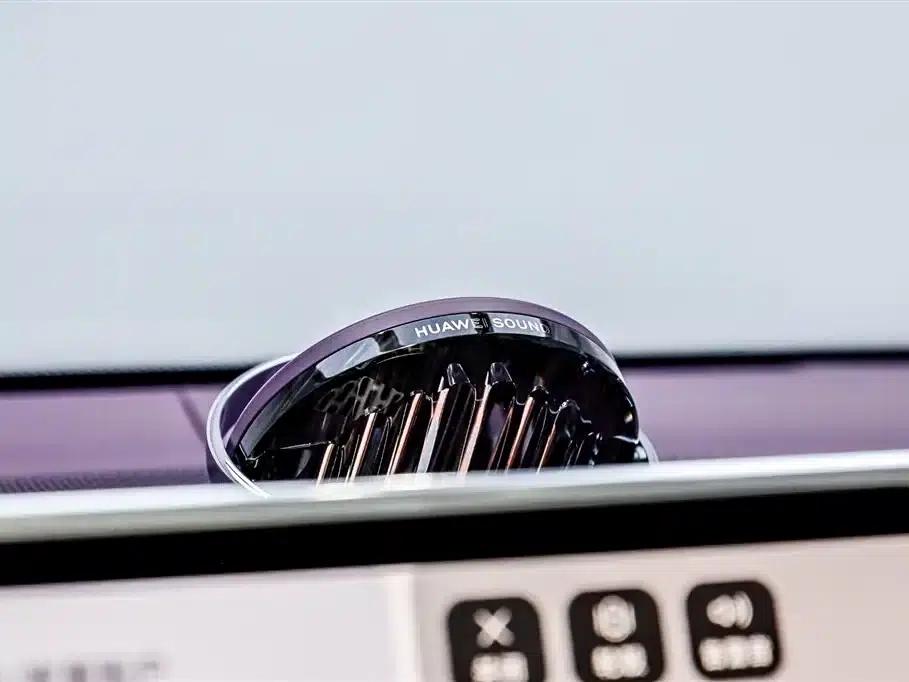 2025 S800 Premium Range Extended Star Executive Edition 4-seater (192-line LiDAR) — миниатюра 19