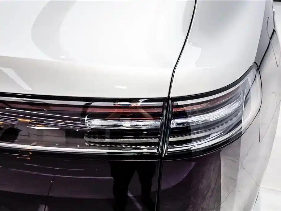 2025 S800 Premium Range Extended Star Executive Edition 4-seater (192-line LiDAR) — миниатюра 33
