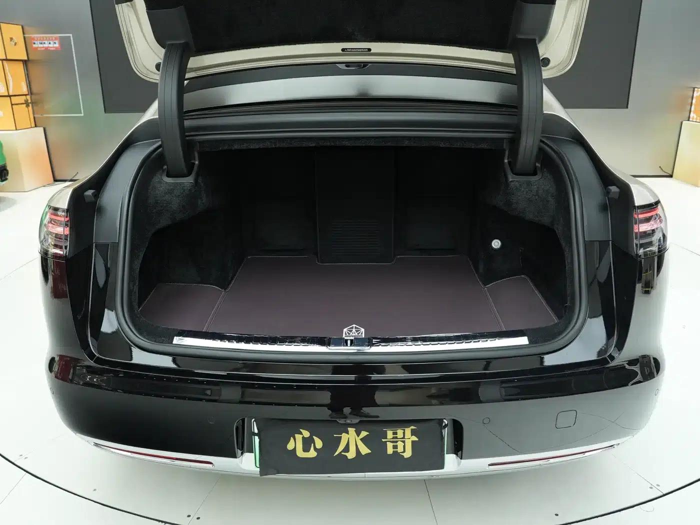 2025 S800 Premium Range Extended Star Edition 5-seater (192-line LiDAR) — миниатюра 30