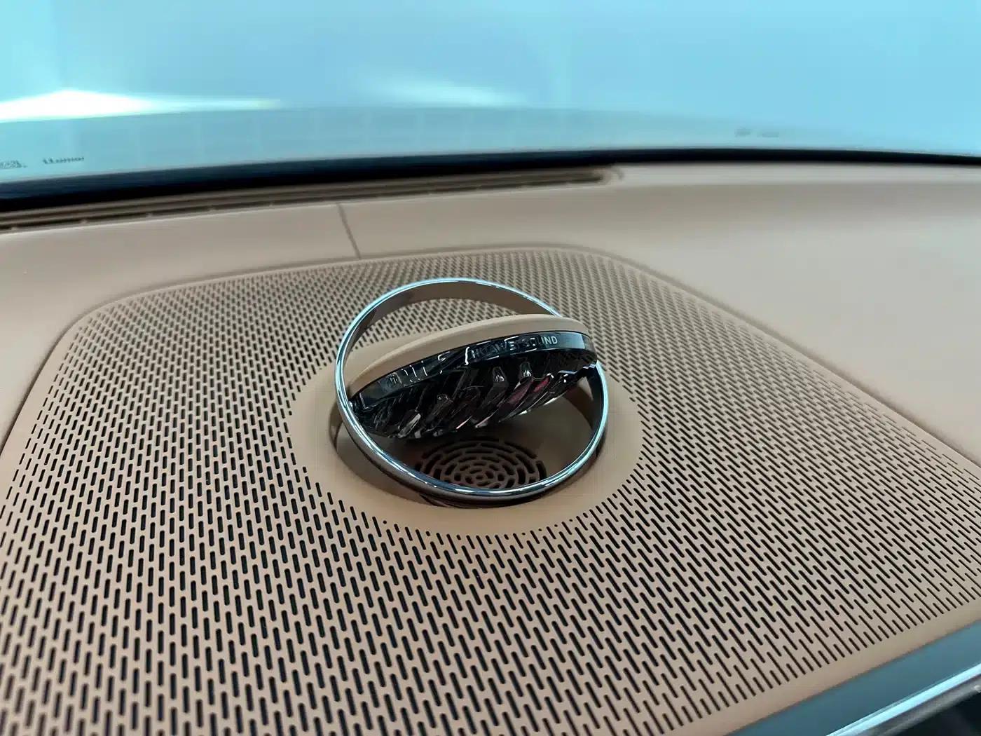 2025 S800 Premium Range Extended Star Executive Edition (4-seater, 192-line LiDAR) — миниатюра 11