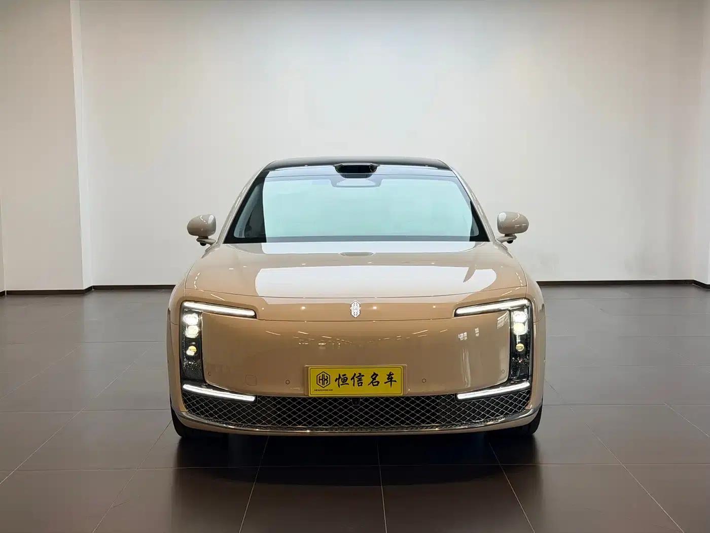 2025 S800 Pure Electric Star Executive Edition (4-seater, 192-line LiDAR) — миниатюра 2