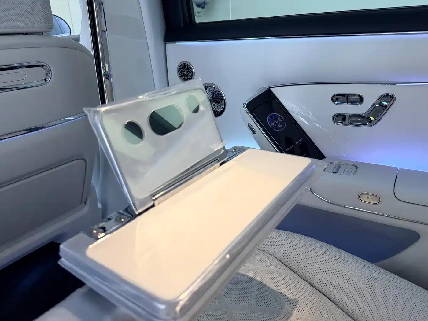 2025 S800 Pure Electric Star Executive Edition (4-seater, 192-line LiDAR) — миниатюра 21