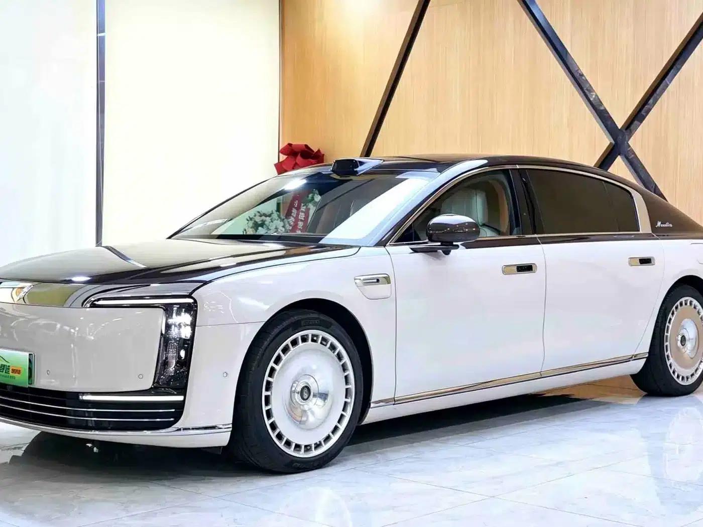 2025 S800 Premium Range Extended Star Executive Edition 4-seater (192-line LiDAR) — миниатюра 1
