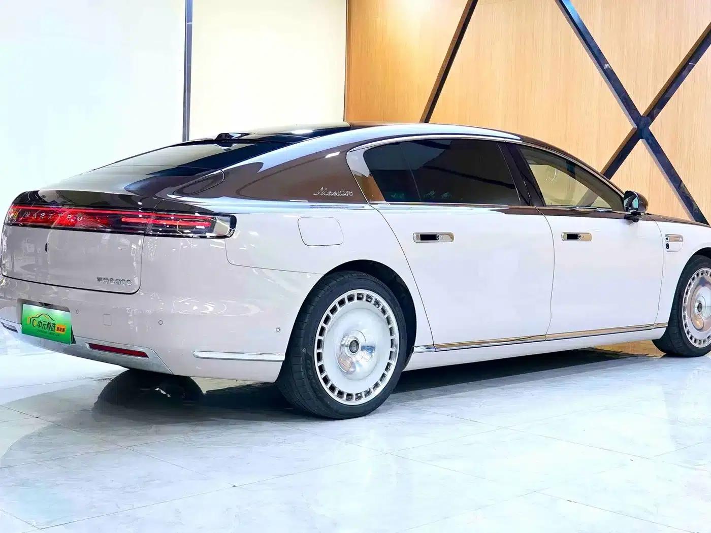 2025 S800 Premium Range Extended Star Executive Edition 4-seater (192-line LiDAR) — миниатюра 13
