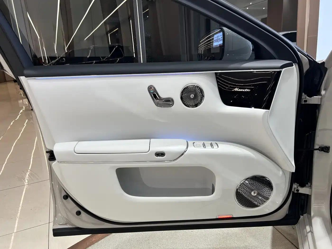 2025 S800 Premium Range Extended Star Executive Edition (4-seater, 192-line LiDAR) — миниатюра 8