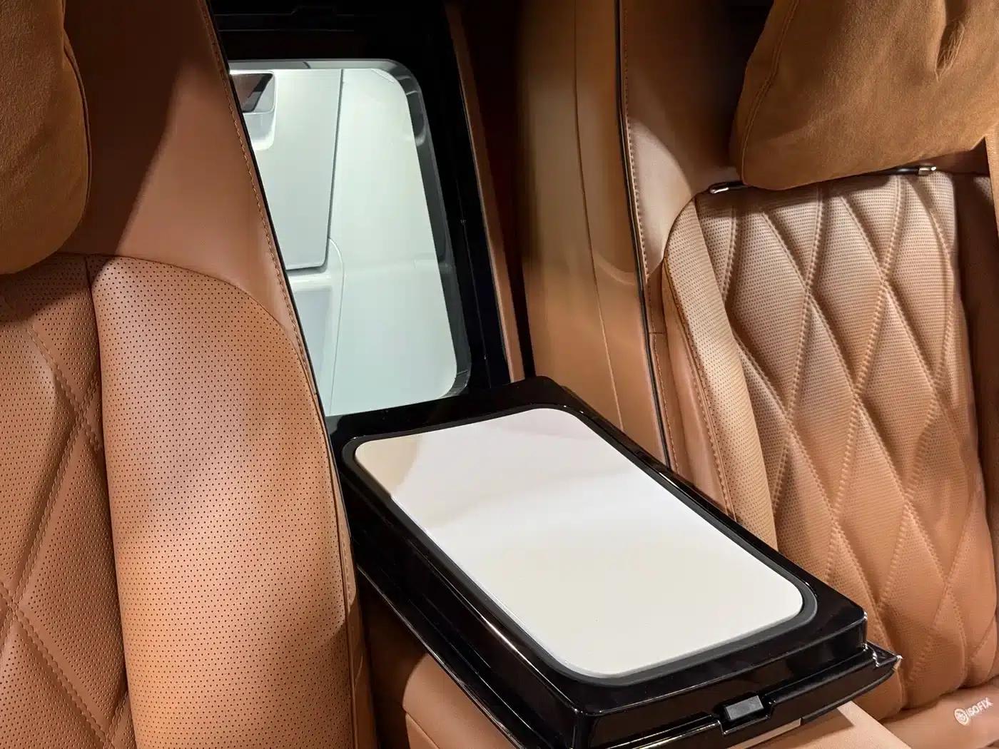 2025 S800 Premium Range Extended Star Executive Edition 4-seater (192-line LiDAR) — миниатюра 15