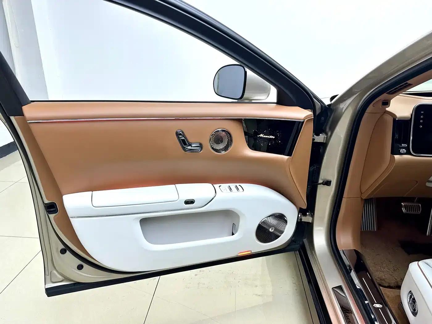 2025 S800 Premium Range Extended Star Executive Edition (4-seater, 192-line LiDAR) — миниатюра 18