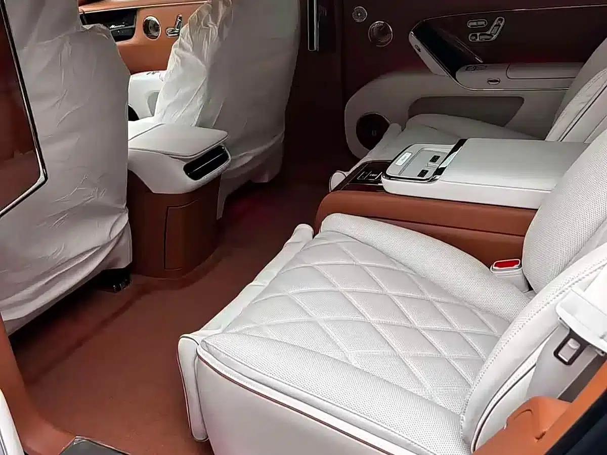 2025 S800 Premium Range Extended Executive 4-Seat (with 896-line LiDAR) — миниатюра 12