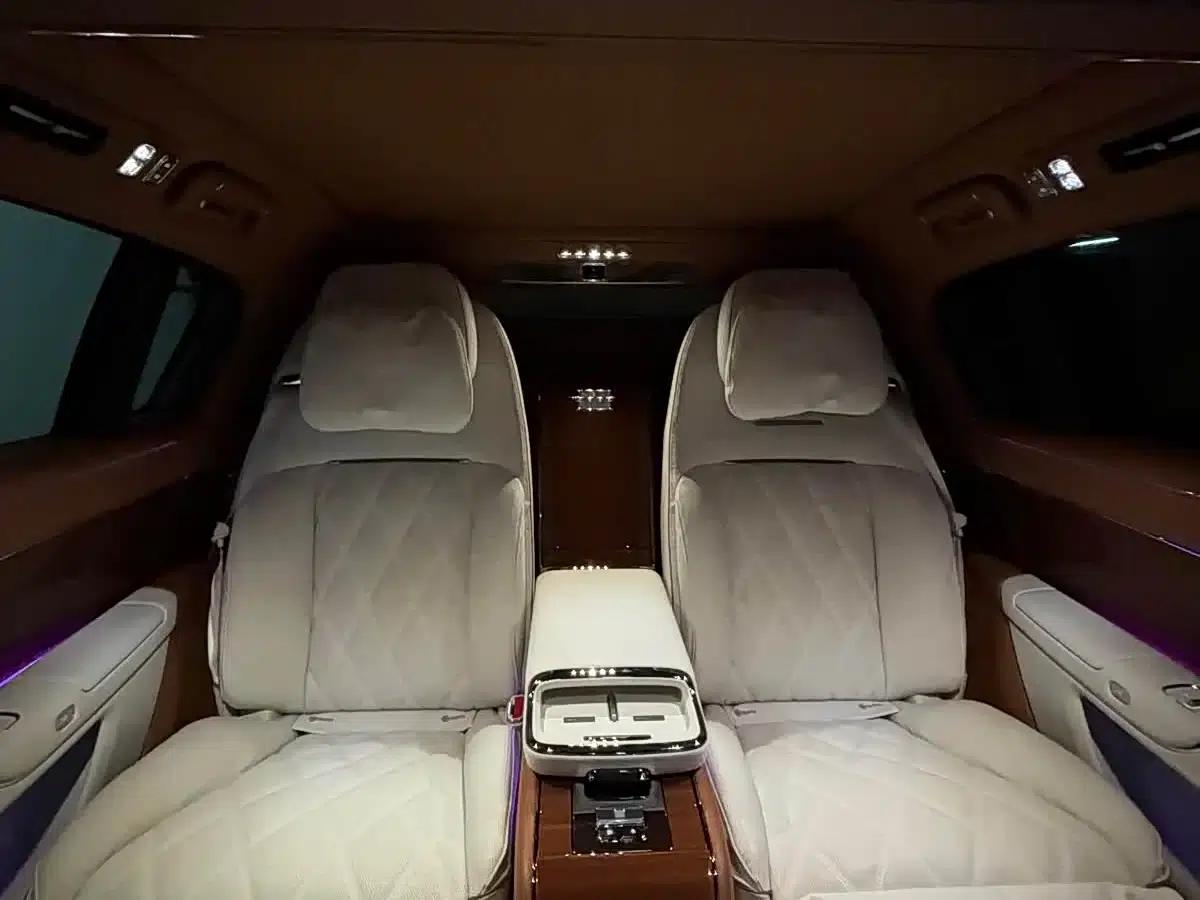 2025 S800 Premium Range Extended Executive 4-Seat (with 896-line LiDAR) — миниатюра 6