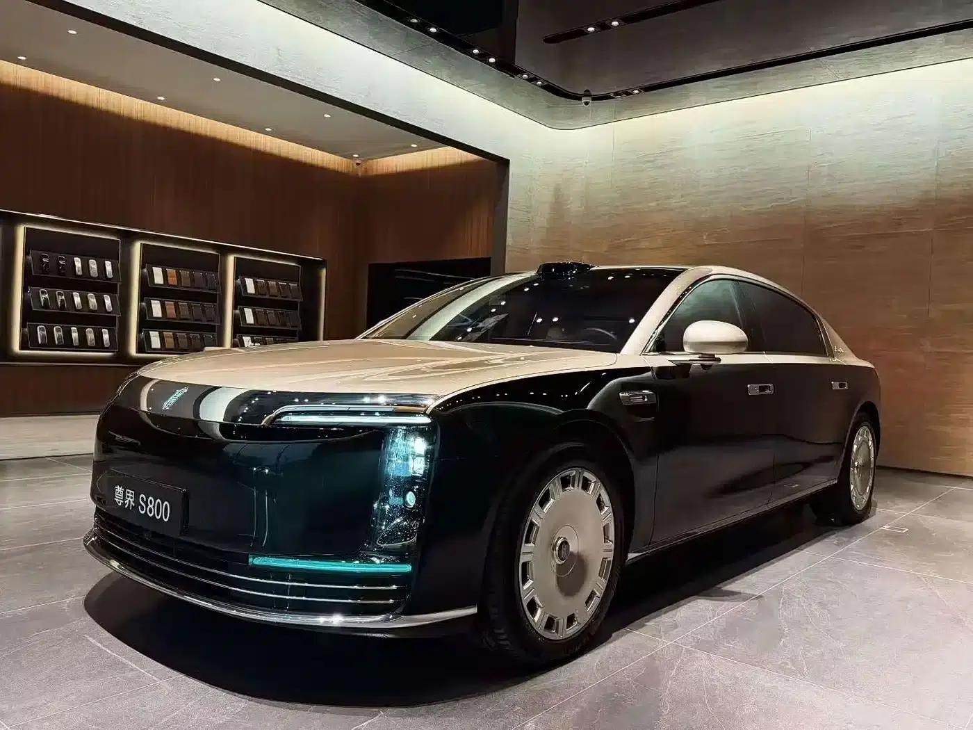 2025 S800 Premium Range Extended Model, 5-Seater (896-line LiDAR) — миниатюра 1
