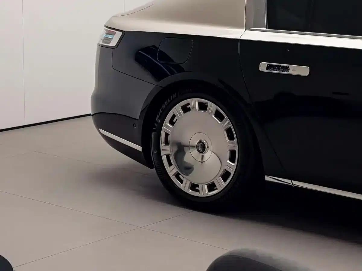 2025 S800 Premium Range Extended Model, 5-Seater (896-line LiDAR) — миниатюра 6