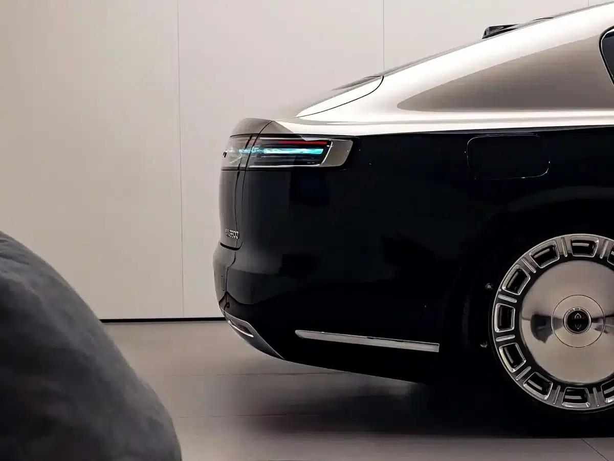 2025 S800 Premium Range Extended Model, 5-Seater (896-line LiDAR) — миниатюра 7