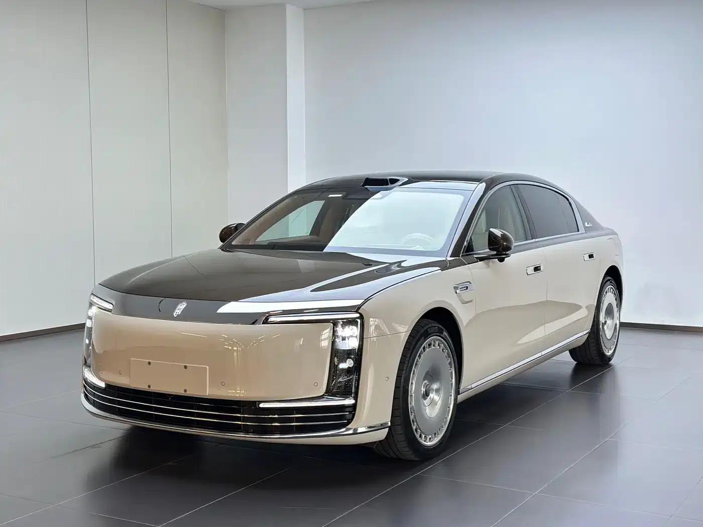 2025 S800 Pure Electric Star Executive Edition (4-seater, 192-line LiDAR) — миниатюра 1