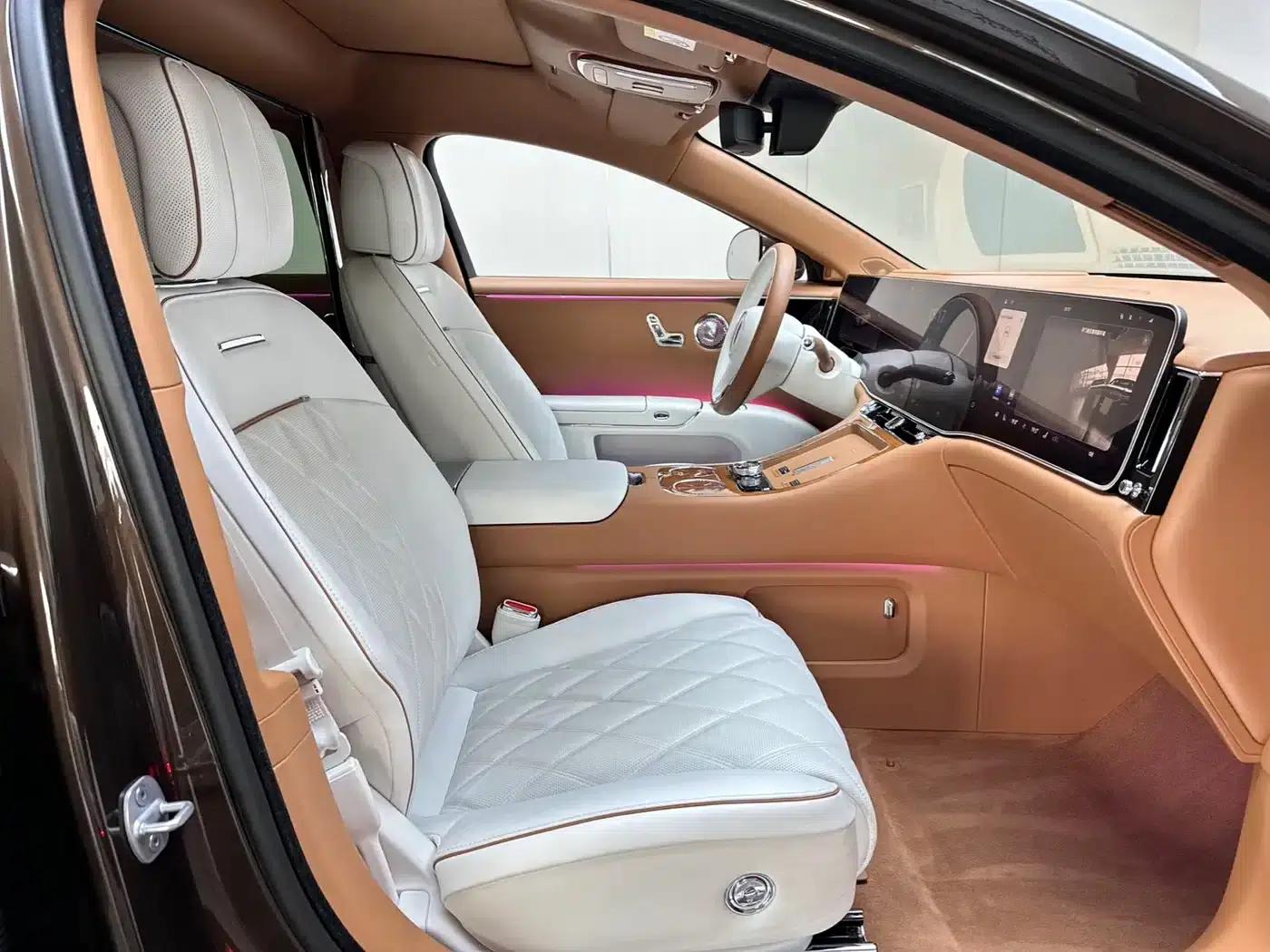 2025 S800 Pure Electric Star Executive Edition (4-seater, 192-line LiDAR) — миниатюра 13