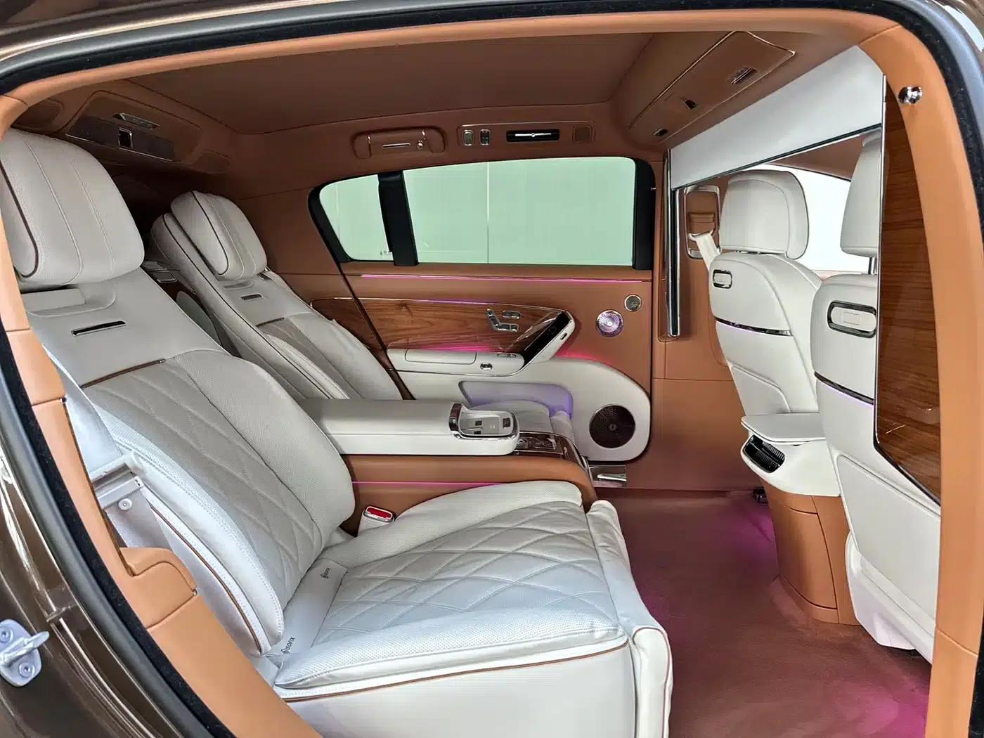 2025 S800 Pure Electric Star Executive Edition (4-seater, 192-line LiDAR) — миниатюра 16