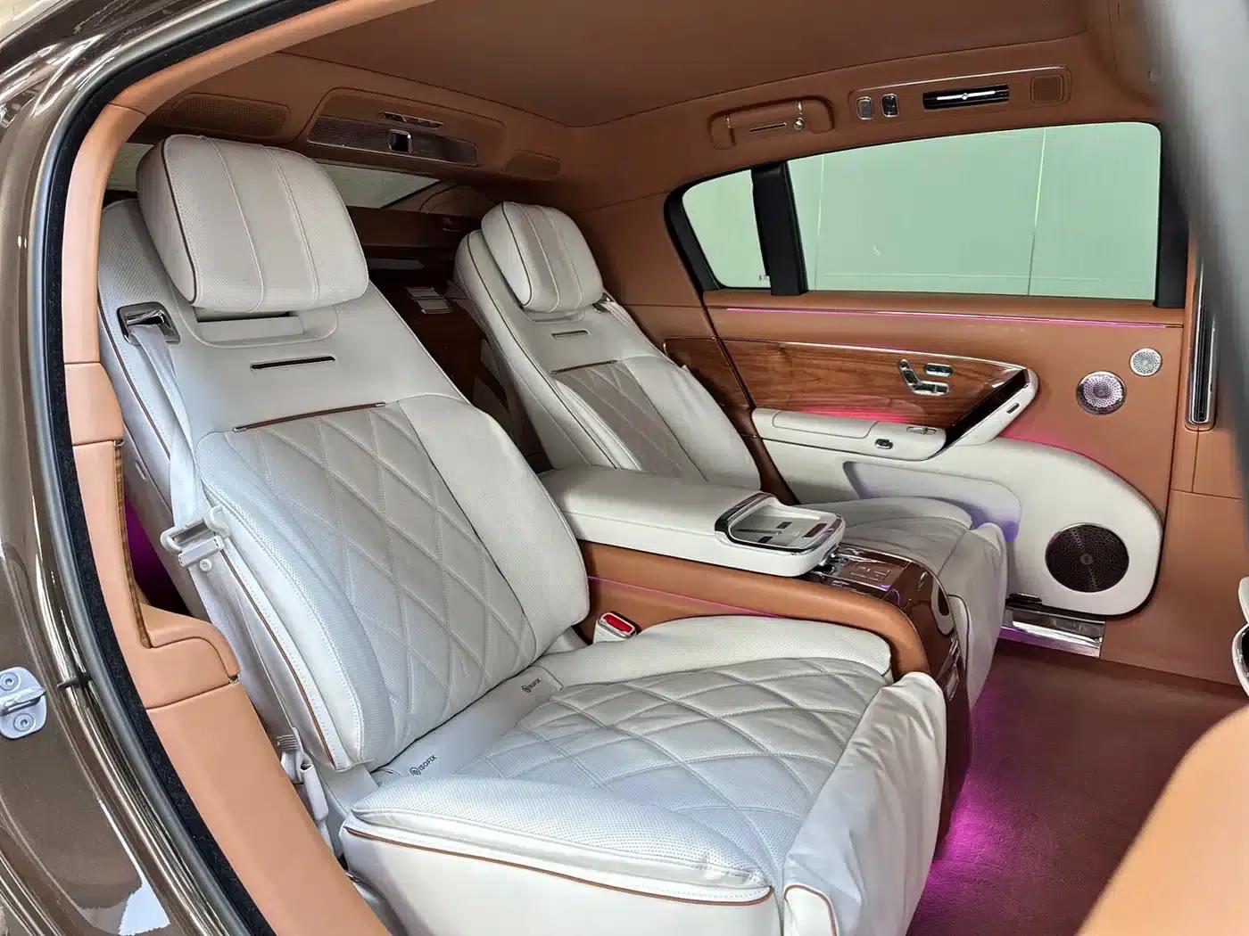 2025 S800 Pure Electric Star Executive Edition (4-seater, 192-line LiDAR) — миниатюра 17