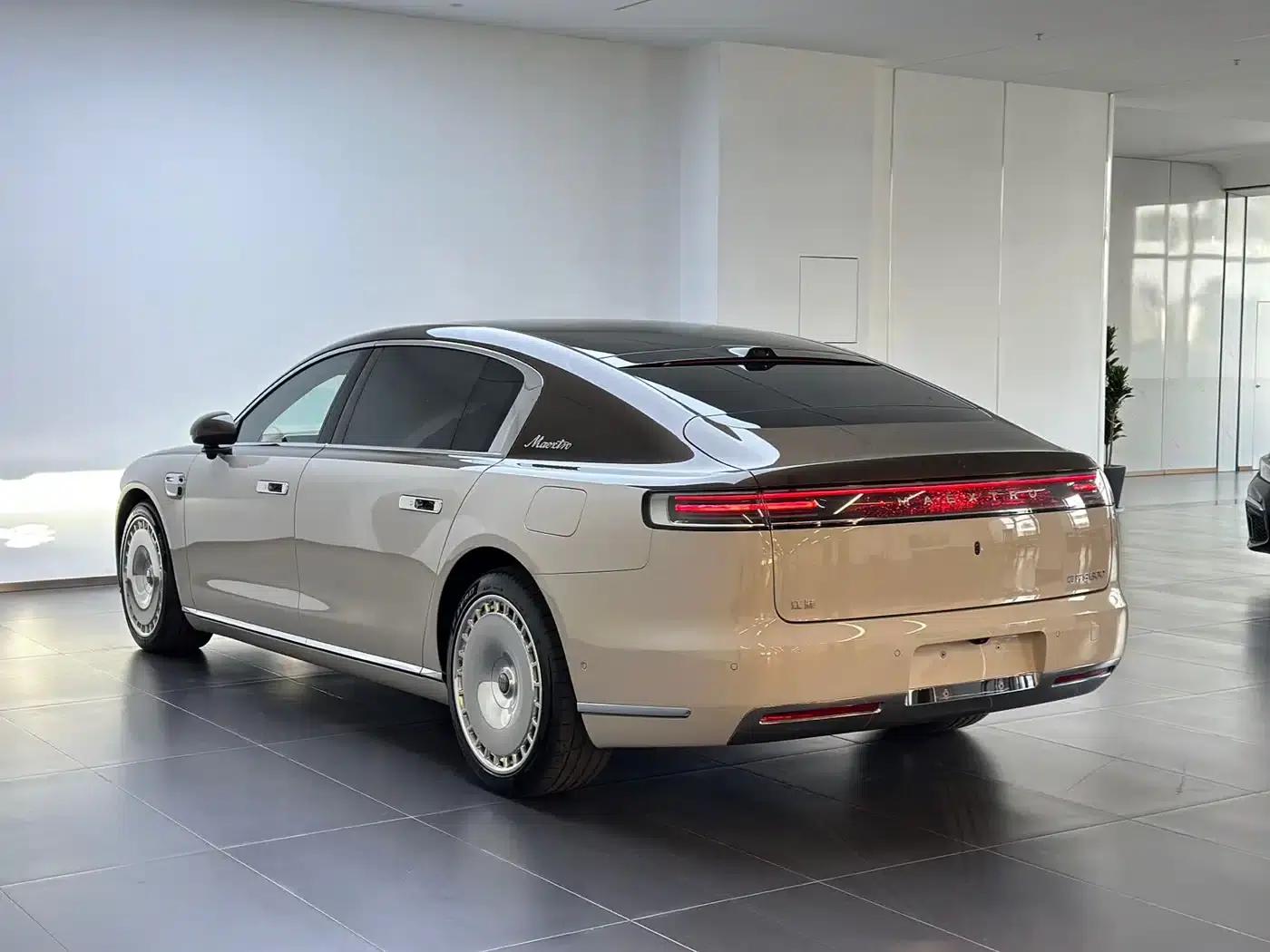 2025 S800 Pure Electric Star Executive Edition (4-seater, 192-line LiDAR) — миниатюра 5