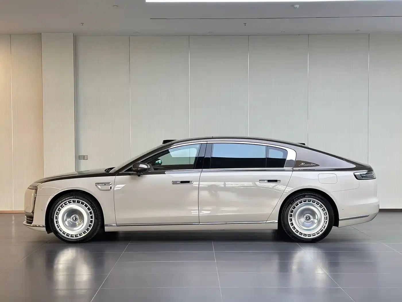 2025 S800 Pure Electric Star Executive Edition (4-seater, 192-line LiDAR) — миниатюра 7