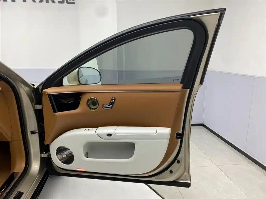 2025 S800 Premium Range Extended Star Executive Edition (4-seater, 192-line LiDAR) — миниатюра 29