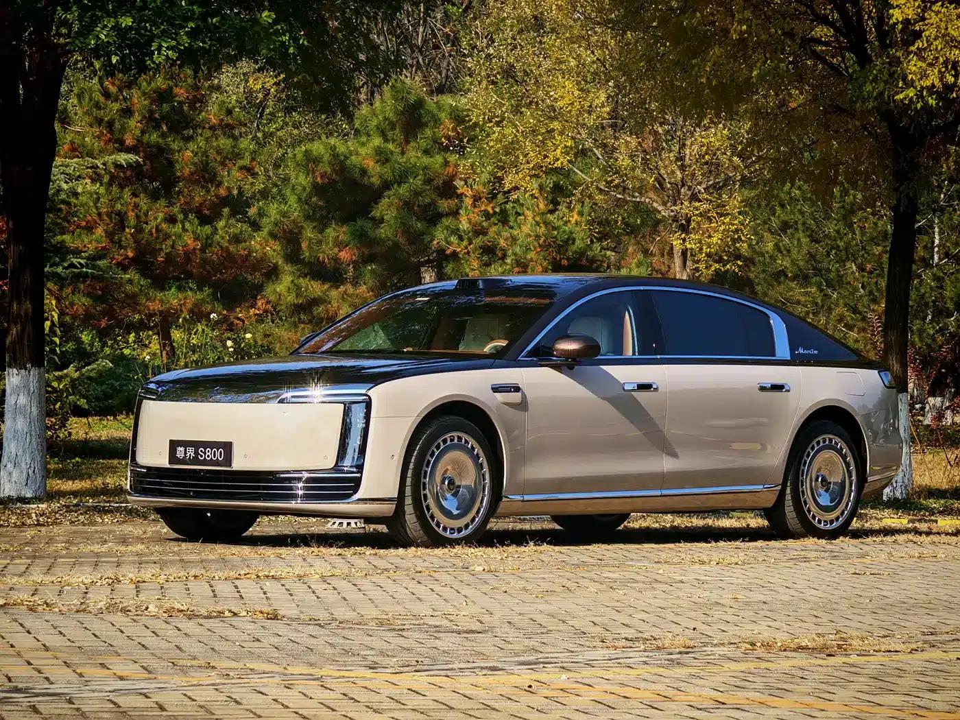 2025 S800 Premium Range Extended Star Executive Edition (4-seater, 192-line LiDAR) — миниатюра 1