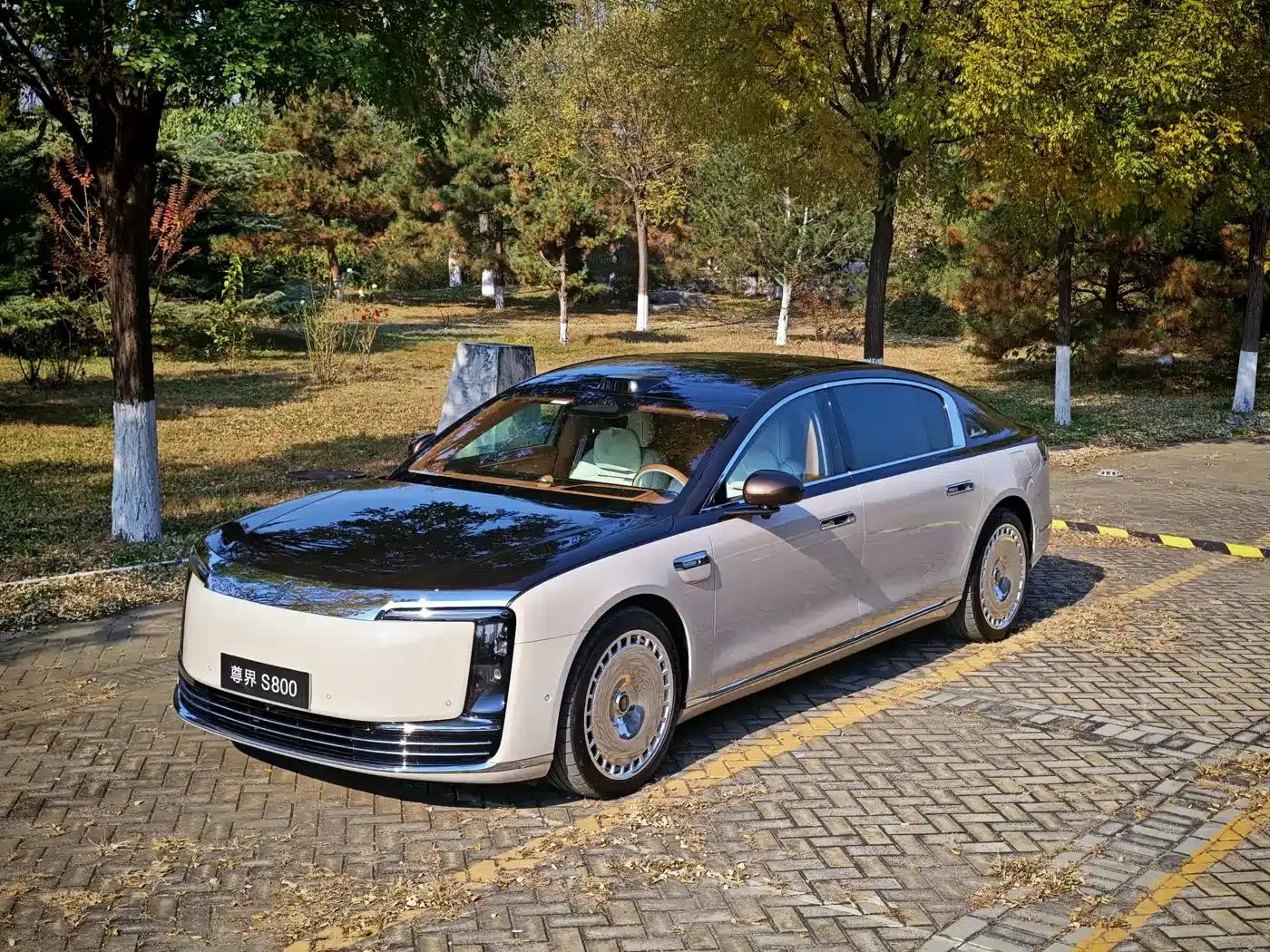 2025 S800 Premium Range Extended Star Executive Edition (4-seater, 192-line LiDAR) — миниатюра 12