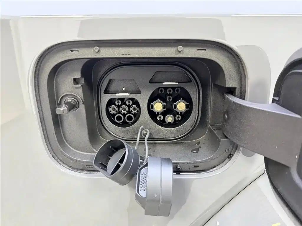 iCAR V27 2026 Model 200KM 4WD Falcon 500 — миниатюра 18