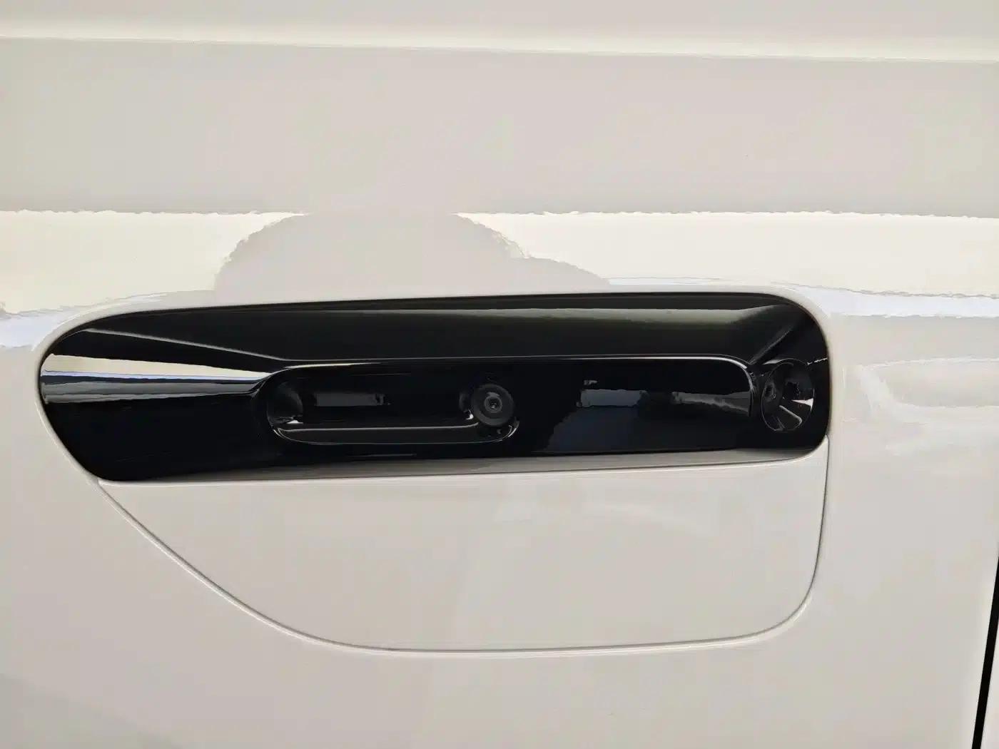 Wenjie M6 2026 Pure Electric Max+ Long Range Edition — миниатюра 30