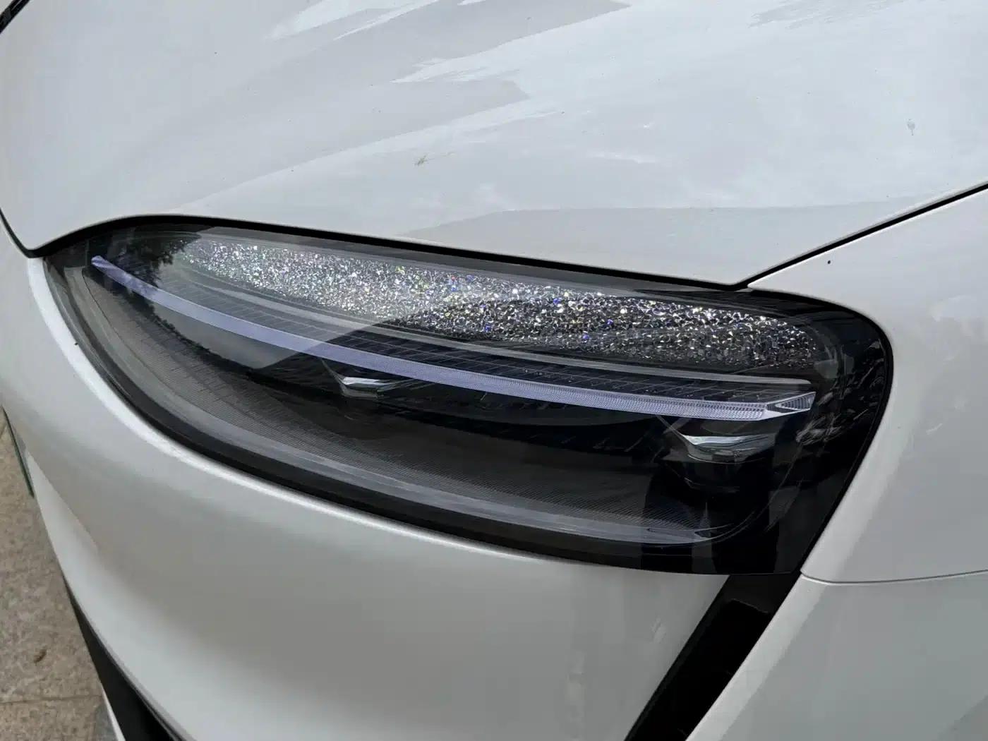 Wenjie M6 2026 Pure Electric Max+ Long Range Edition — миниатюра 9