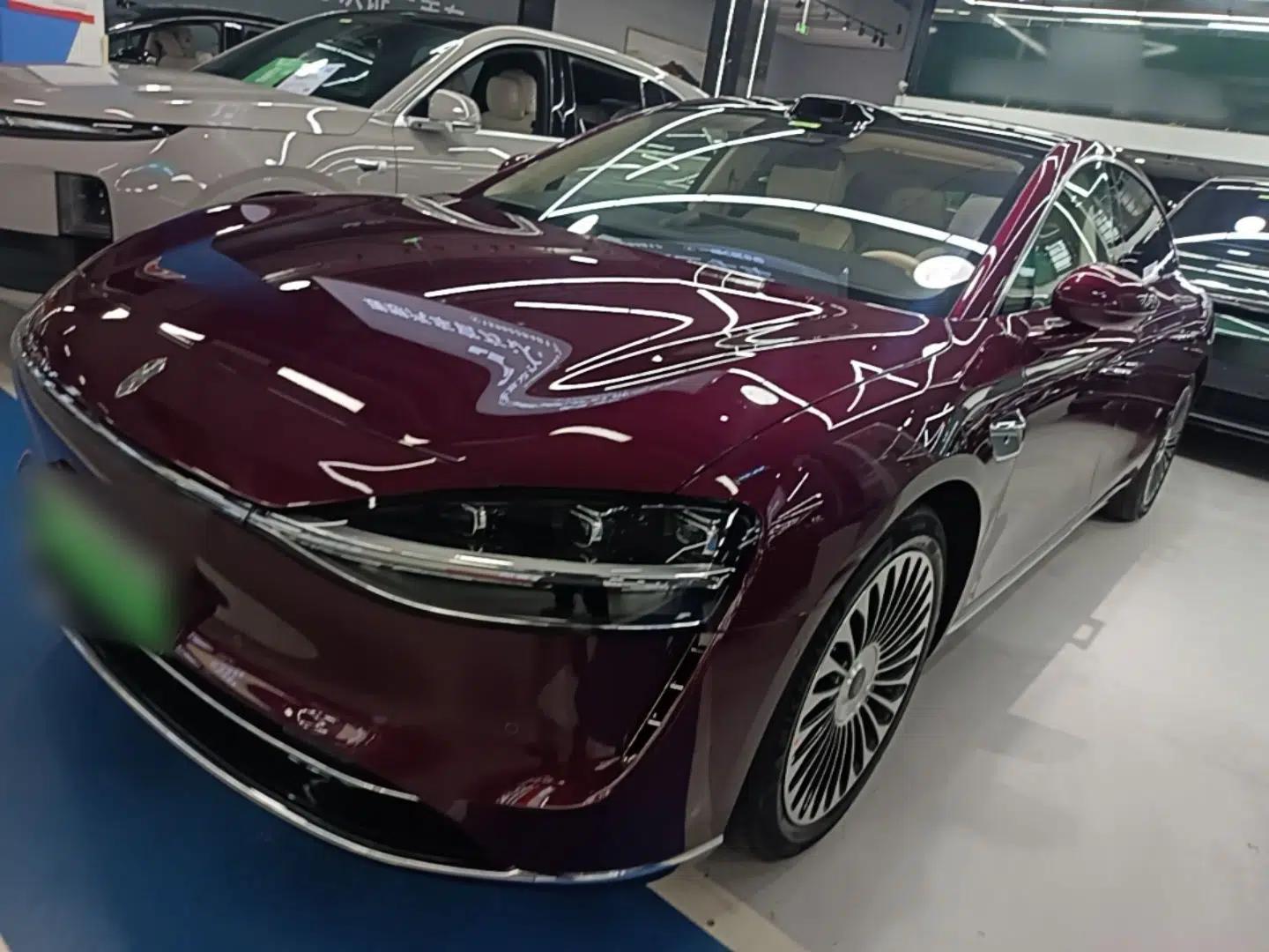 Hima Stelato S9 2026 Model Range-Extender Ultra, Rear-wheel Drive, 53kWh — миниатюра 1