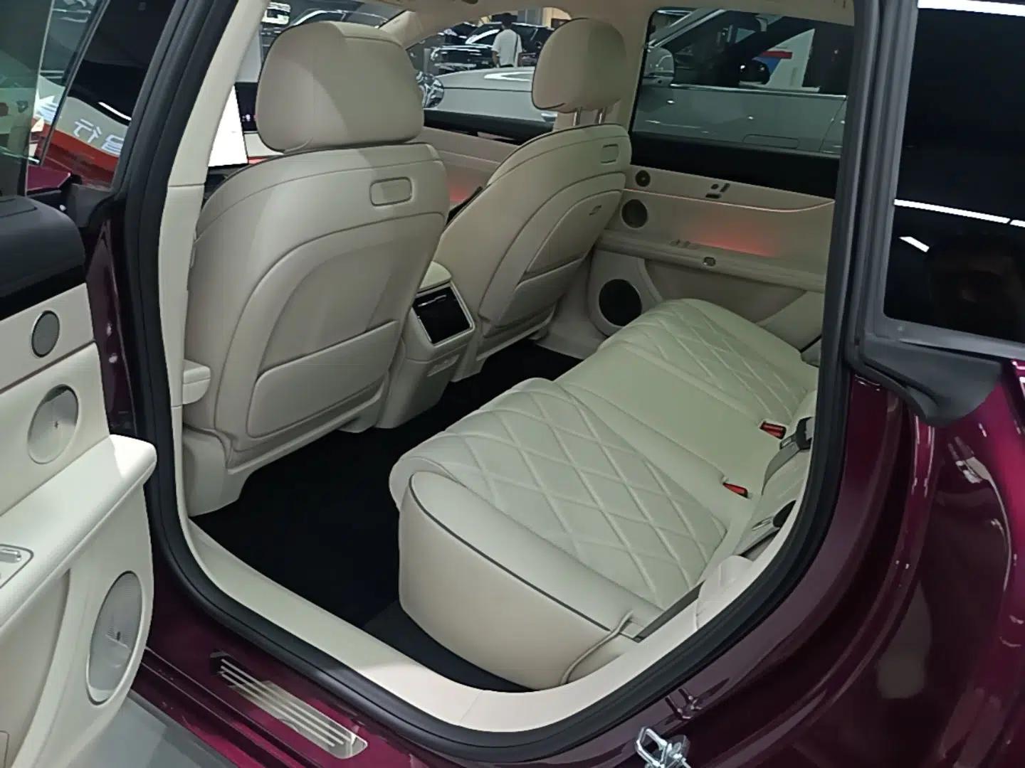 Hima Stelato S9 2026 Model Range-Extender Ultra, Rear-wheel Drive, 53kWh — миниатюра 20