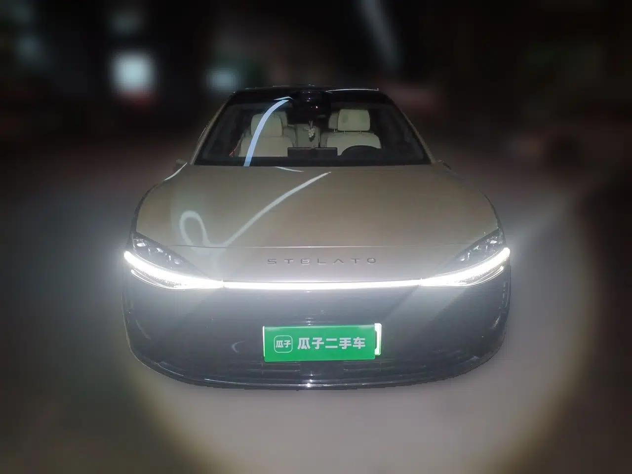 Hima Stelato S9 2024 All-Electric Ultra Four-Wheel-Drive Flagship Edition — миниатюра 2