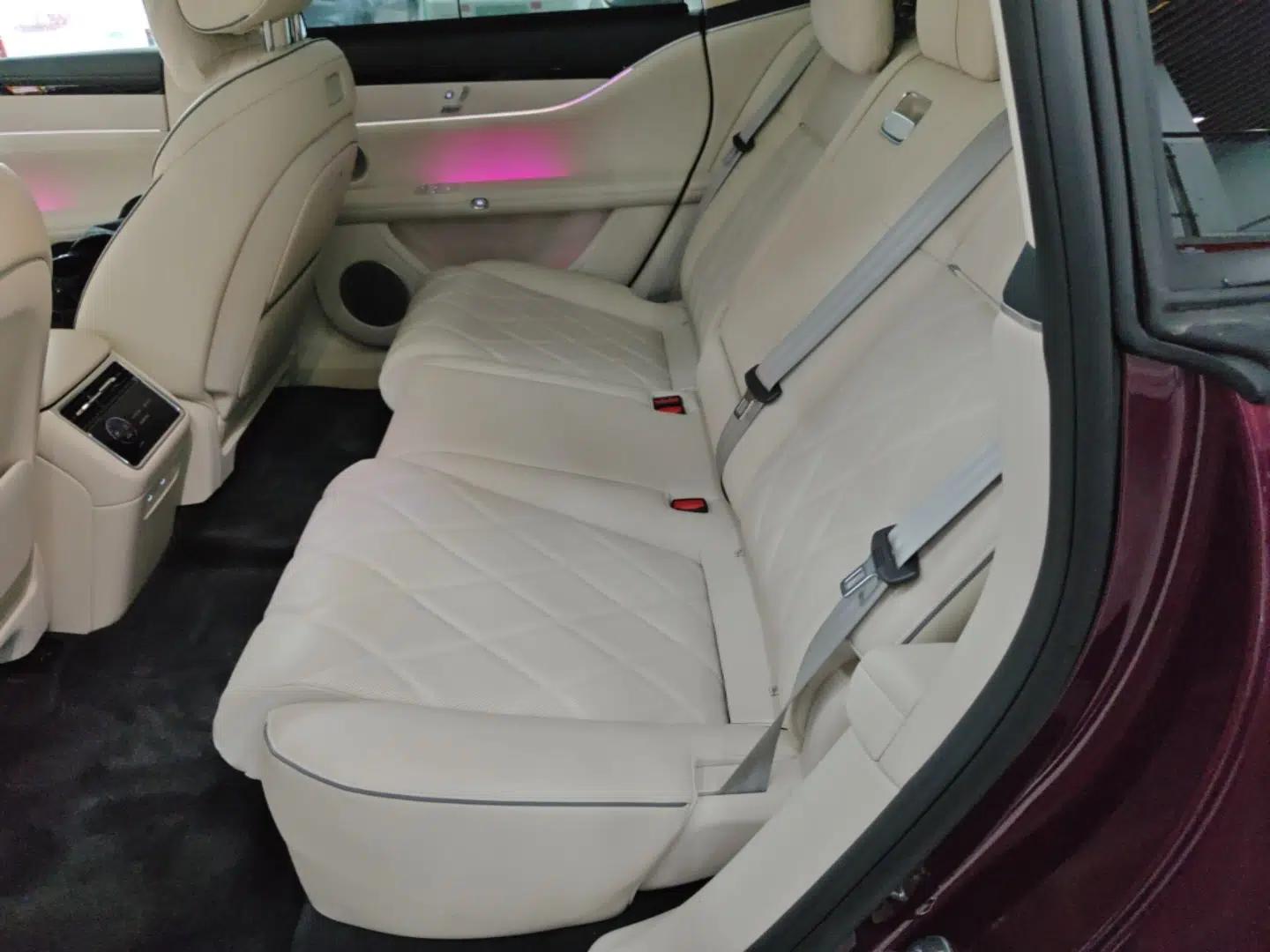 Hima Stelato S9 2026 Model Range-Extender Ultra, Rear-wheel Drive, 53kWh — миниатюра 25