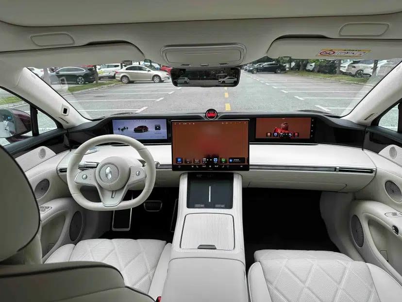 Hima Stelato S9 2026 Model Range-Extender Ultra, Rear-wheel Drive, 53kWh — миниатюра 29