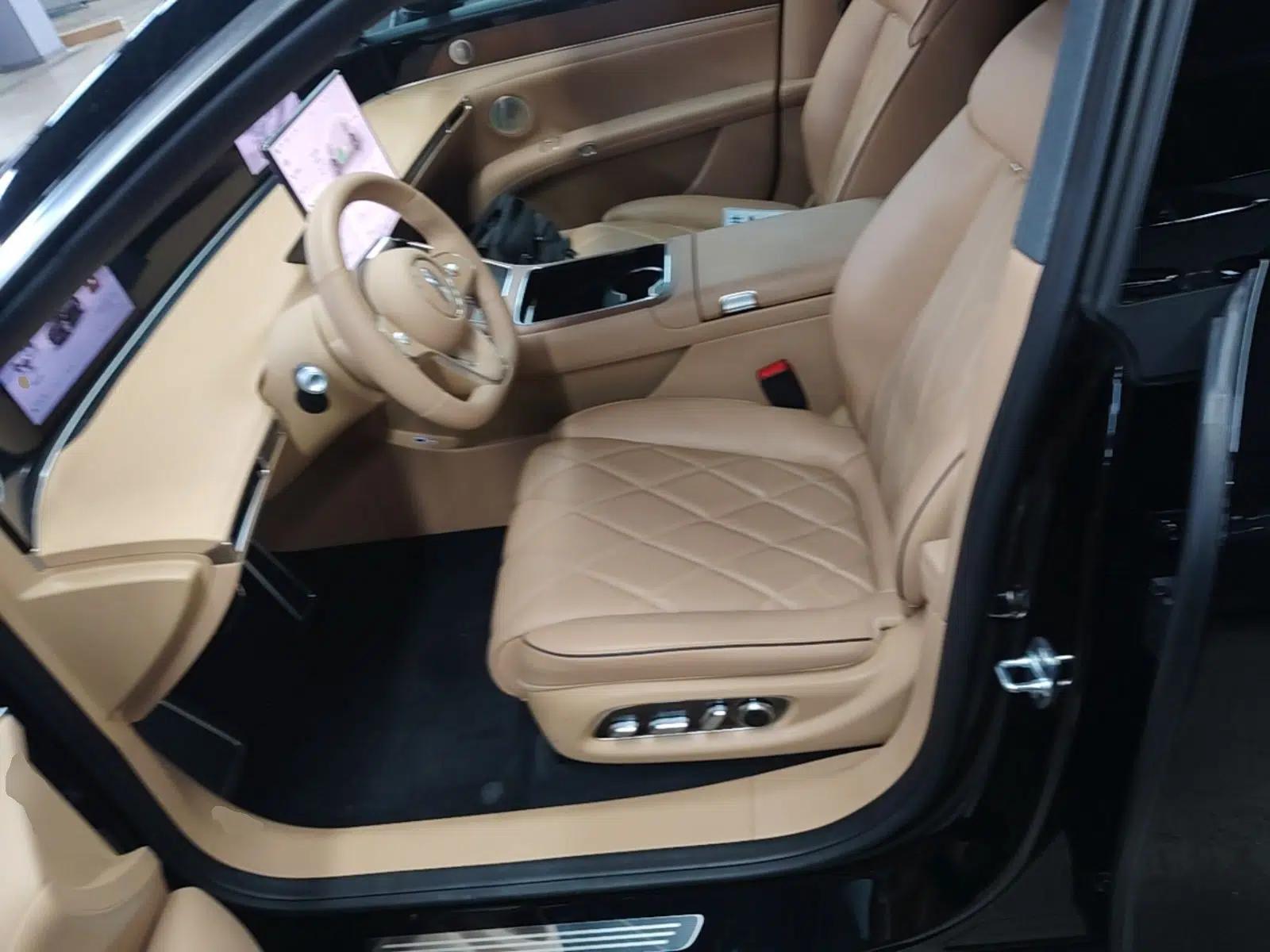 Hima Stelato S9 2026 Model Range-Extender Ultra, Rear-wheel Drive, 53kWh — миниатюра 23