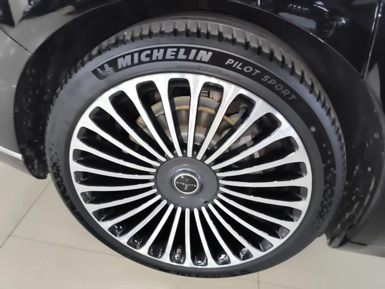 Hima Stelato S9 2024 All-Electric Ultra Four-Wheel-Drive Flagship Edition — миниатюра 11