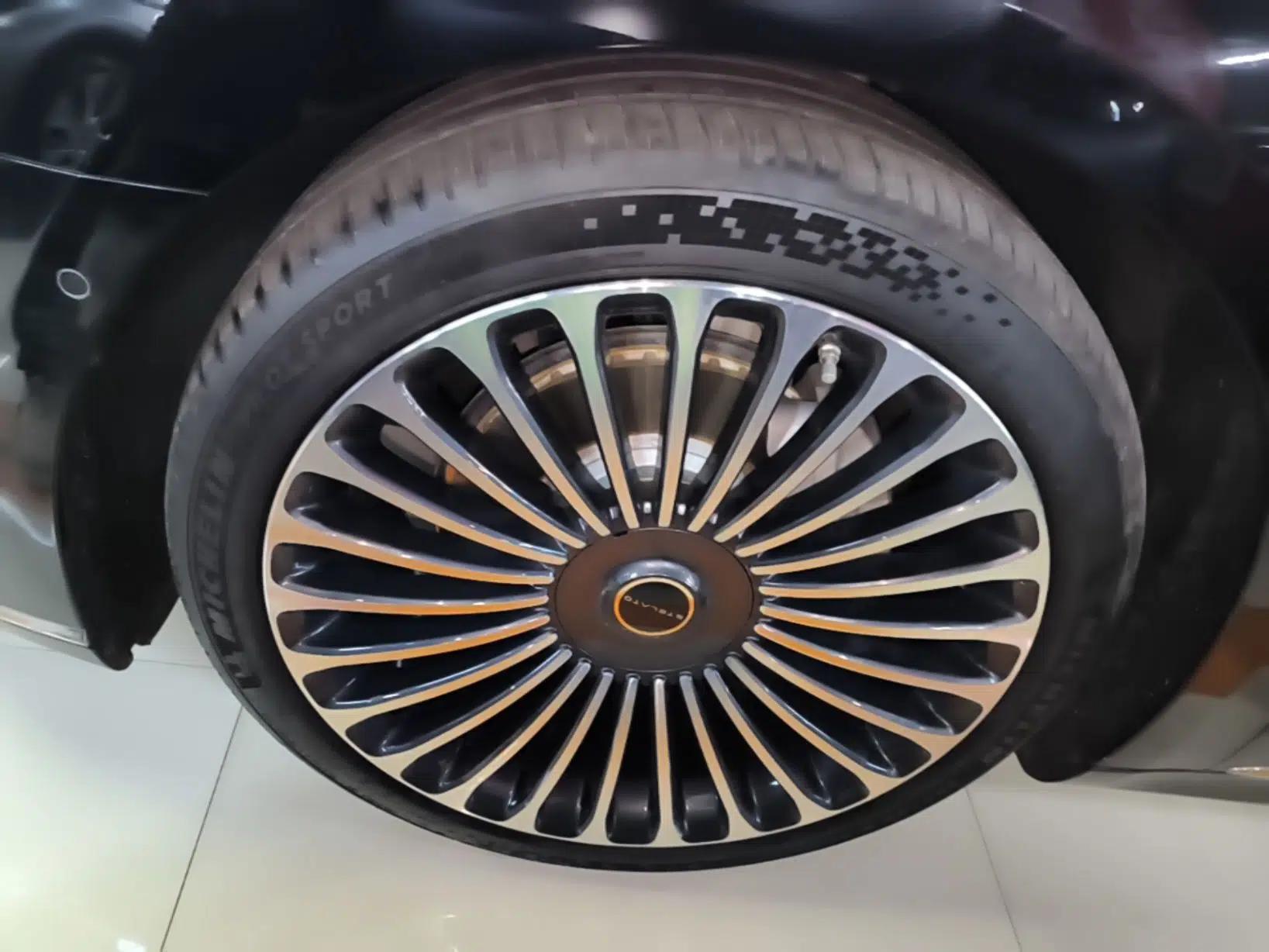 Hima Stelato S9 2024 All-Electric Ultra Four-Wheel-Drive Flagship Edition — миниатюра 10