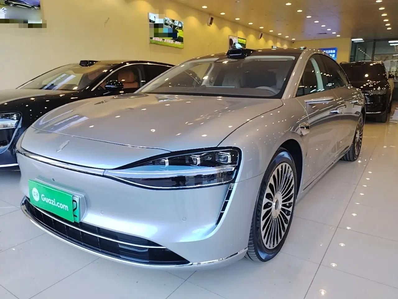 Hima Stelato S9 2026 Model Range-Extender Ultra, Rear-wheel Drive, 53kWh — миниатюра 1
