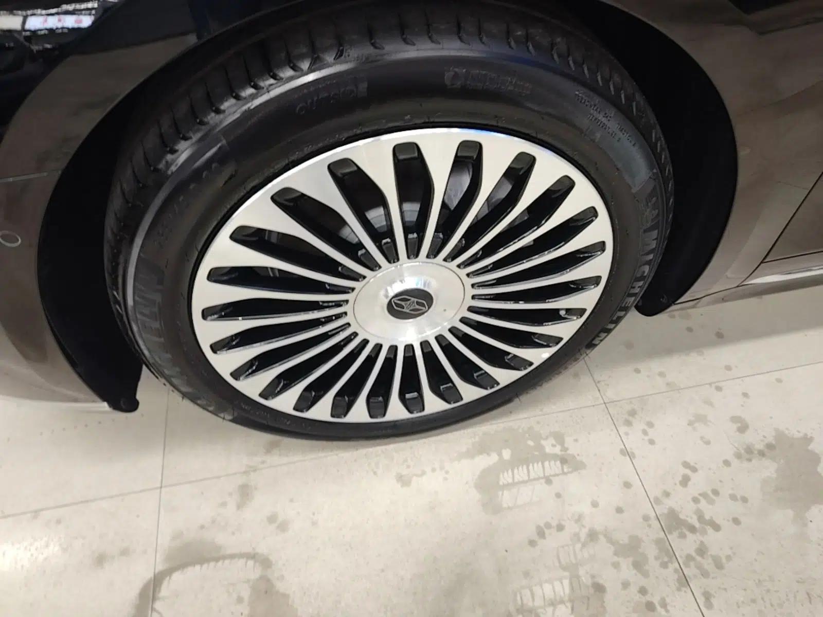 Hima Stelato S9 2026 Model Range-Extender Ultra, Rear-wheel Drive, 53kWh — миниатюра 15