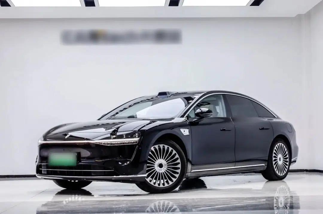 Hima Stelato S9 2026 Model Range-Extender Ultra, Rear-wheel Drive, 53kWh — миниатюра 1