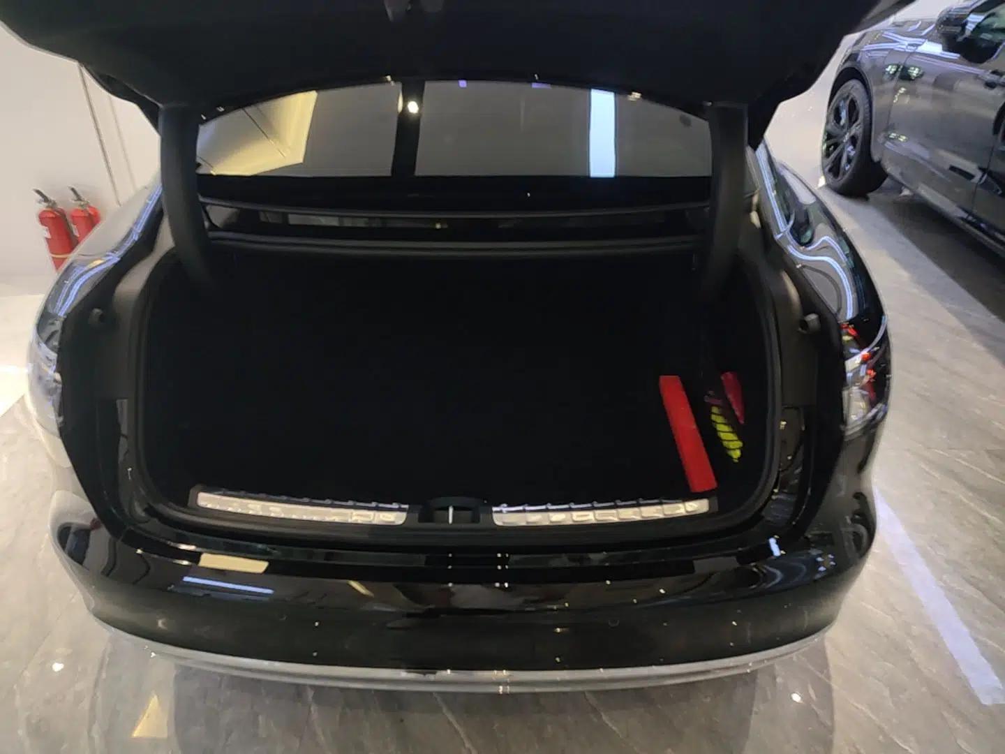 Hima Stelato S9 2026 Model Range-Extender Ultra, Rear-wheel Drive, 53kWh — миниатюра 27
