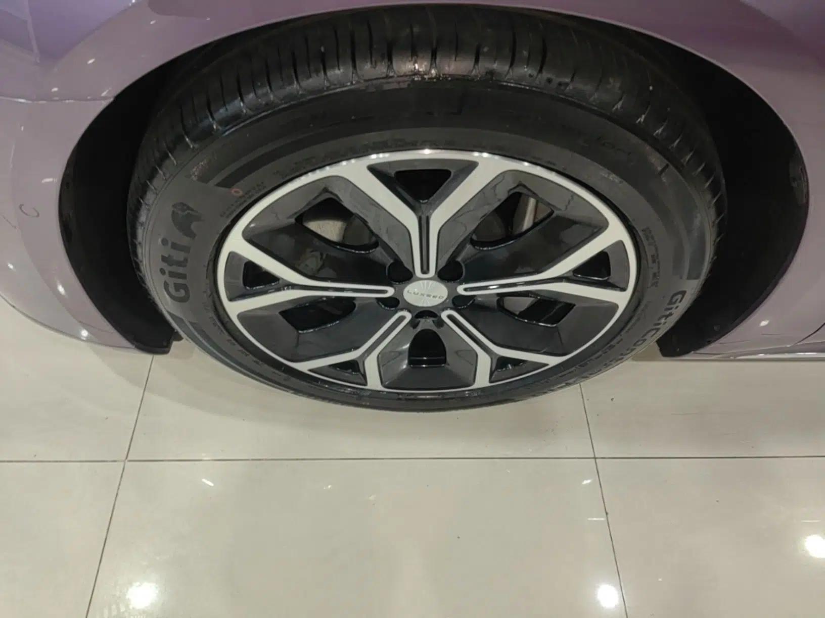Hima Luxeed S7 2025 705 km Pro — миниатюра 10