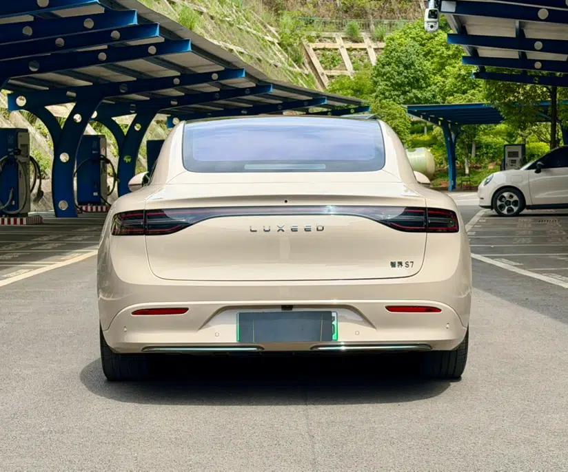 Hima Luxeed S7 2025 855 km Max — миниатюра 8