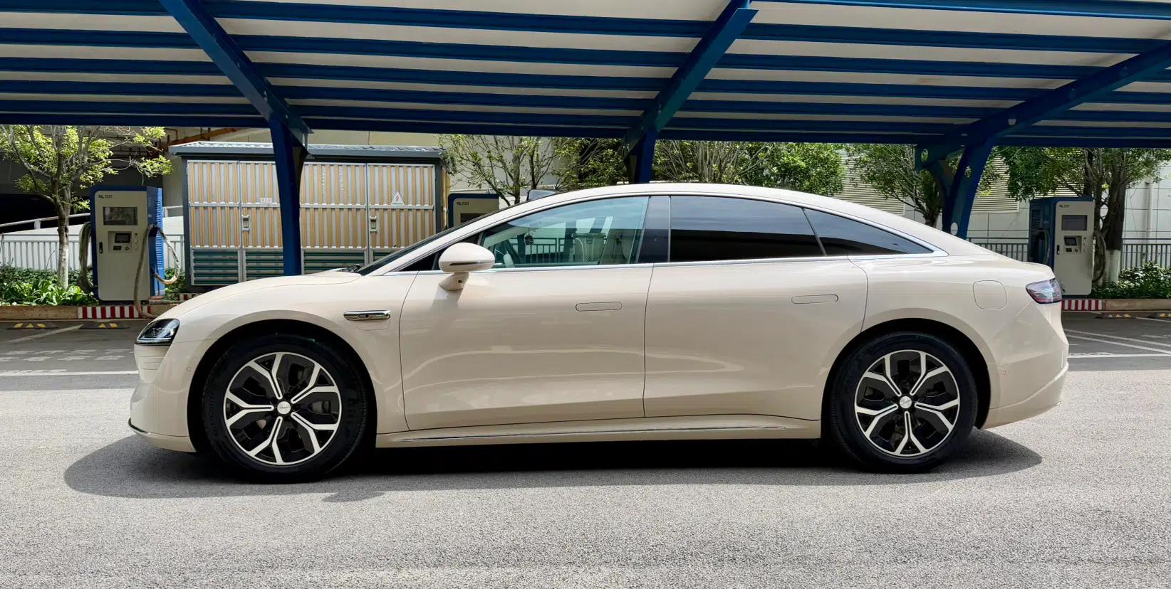 Hima Luxeed S7 2025 855 km Max — миниатюра 9