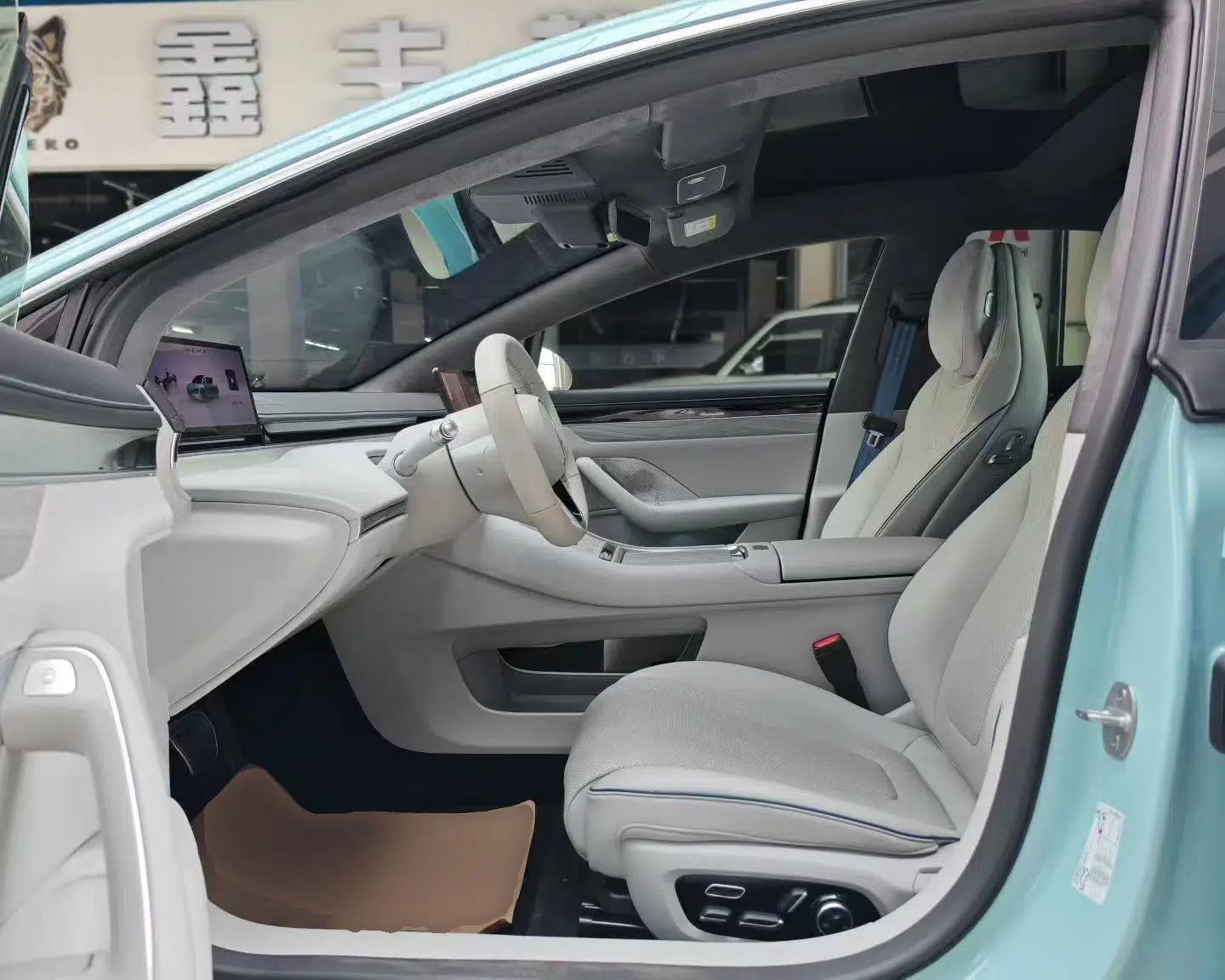 Hima Luxeed S7 2025 785 km Ultra — миниатюра 17