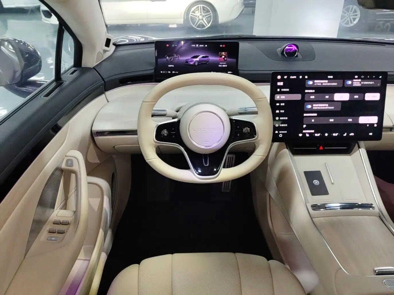 Hima Luxeed S7 2024 Ultra Four-Wheel Drive Flagship Edition — миниатюра 13